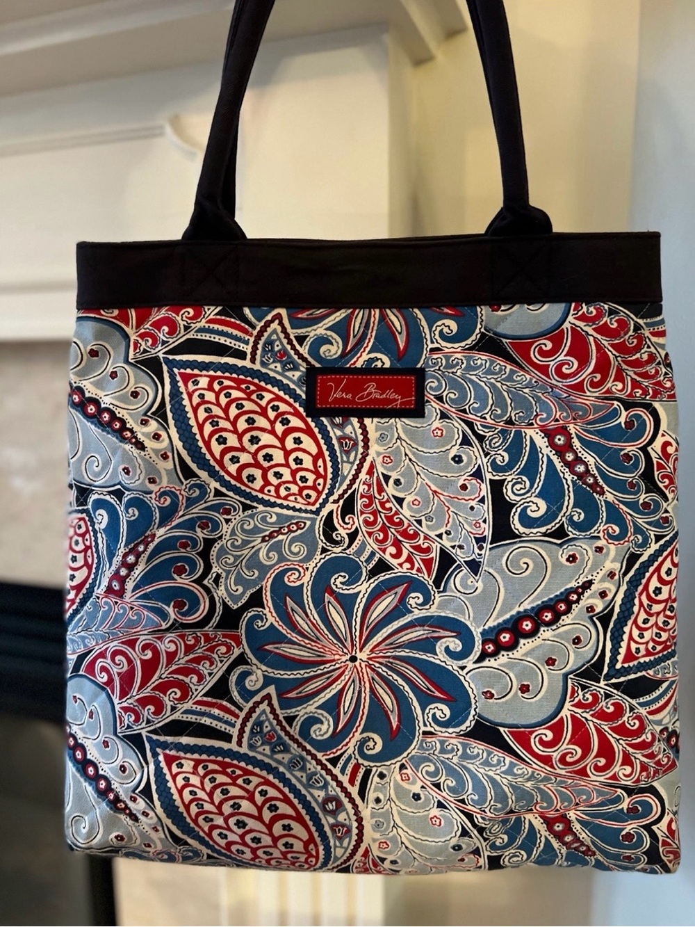 VERA BRADLEY SEASIDE PORT RARE LIMITED TOTE BAG